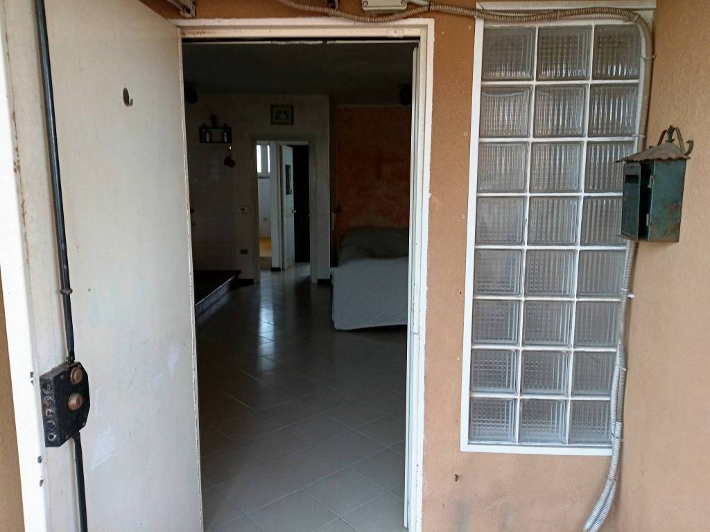 Appartamento a Sassari in Via Fratelli Atzeni, 3 - Foto 2