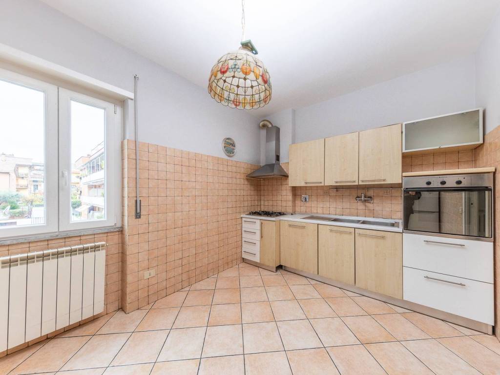 Appartamento a Monterotondo in Via Giuseppe Di Vittorio - Foto 2