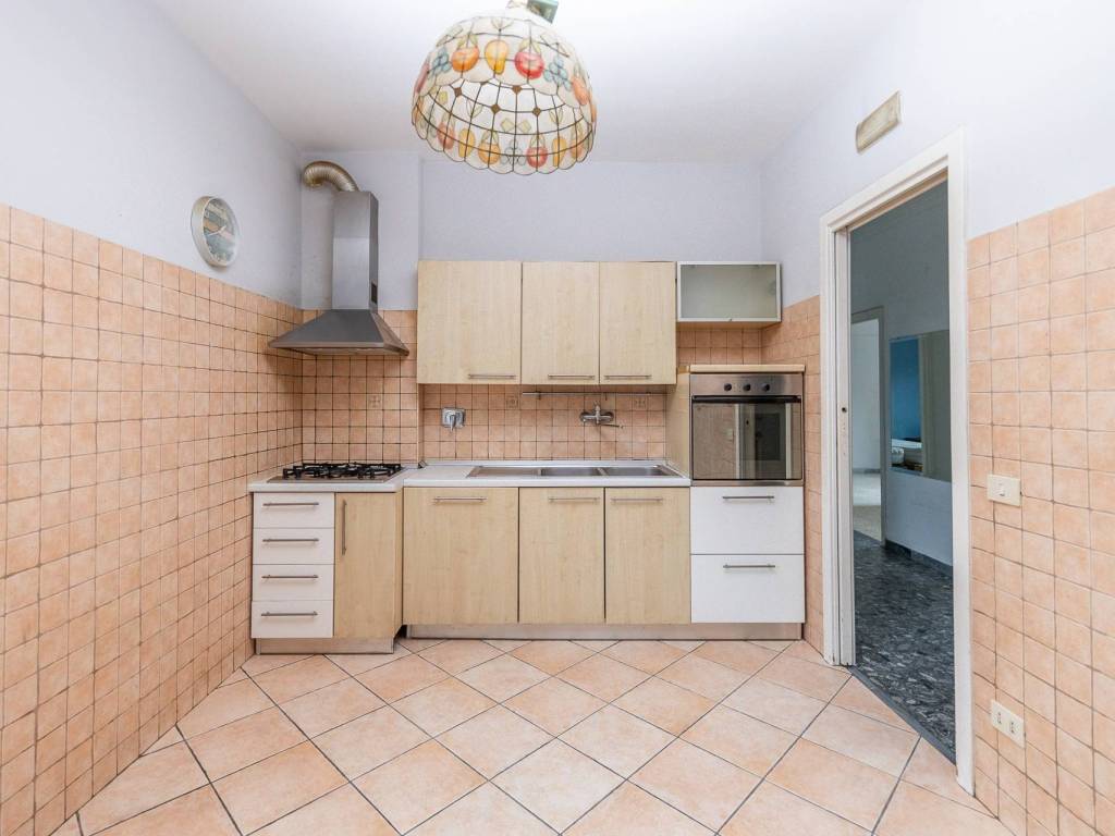 Appartamento a Monterotondo in Via Giuseppe Di Vittorio - Foto 4
