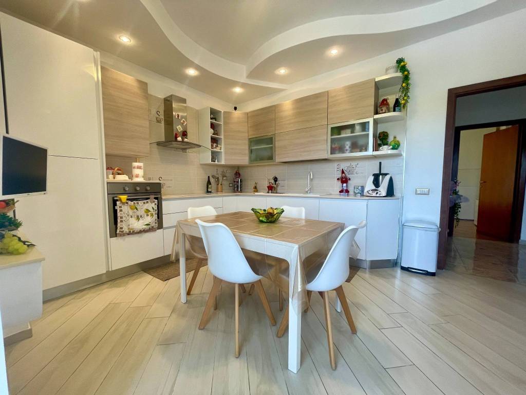 Appartamento a Ciampino in Via Giovanni Zino, 10 - Foto 5