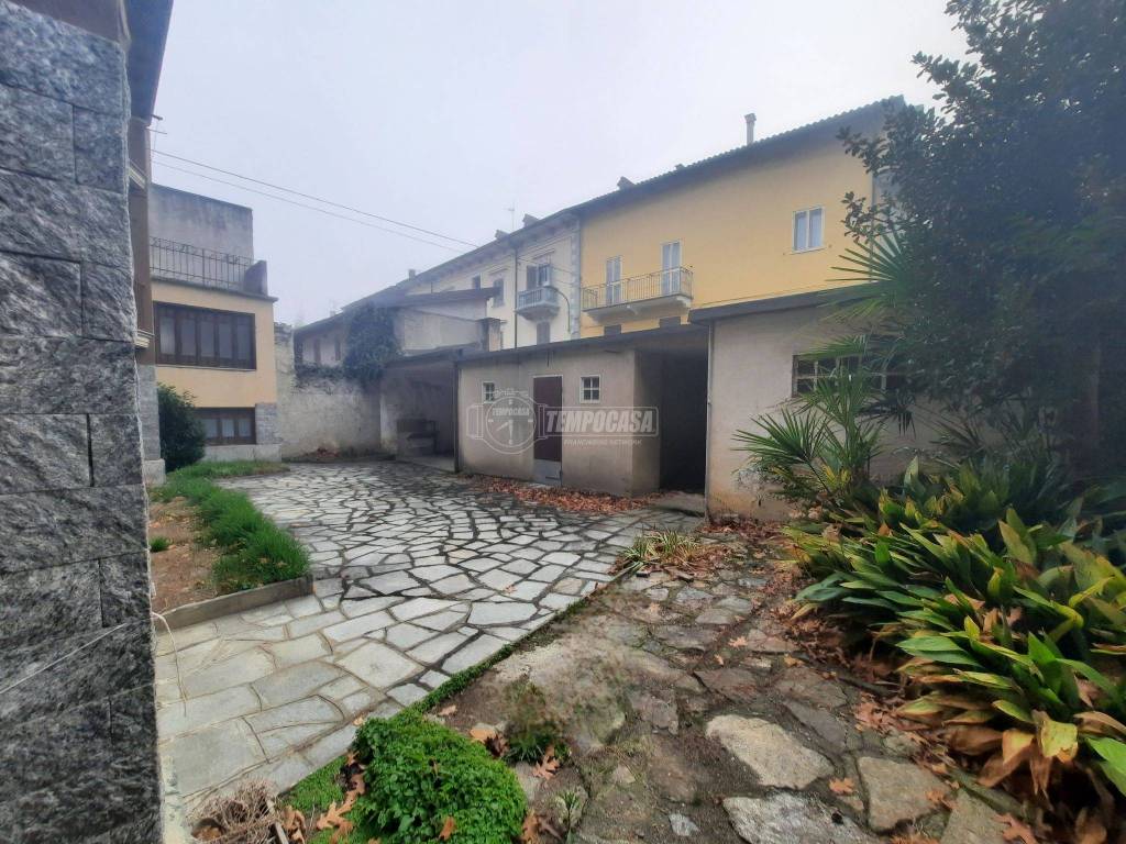 Casa indipendente a Borgofranco d'ivrea in Via Roma - Foto 2