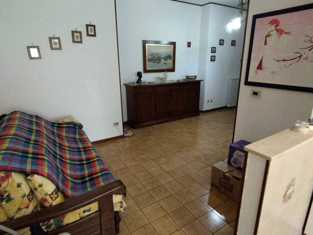 Appartamento a Tolfa in Via G. Amendola - Foto 5