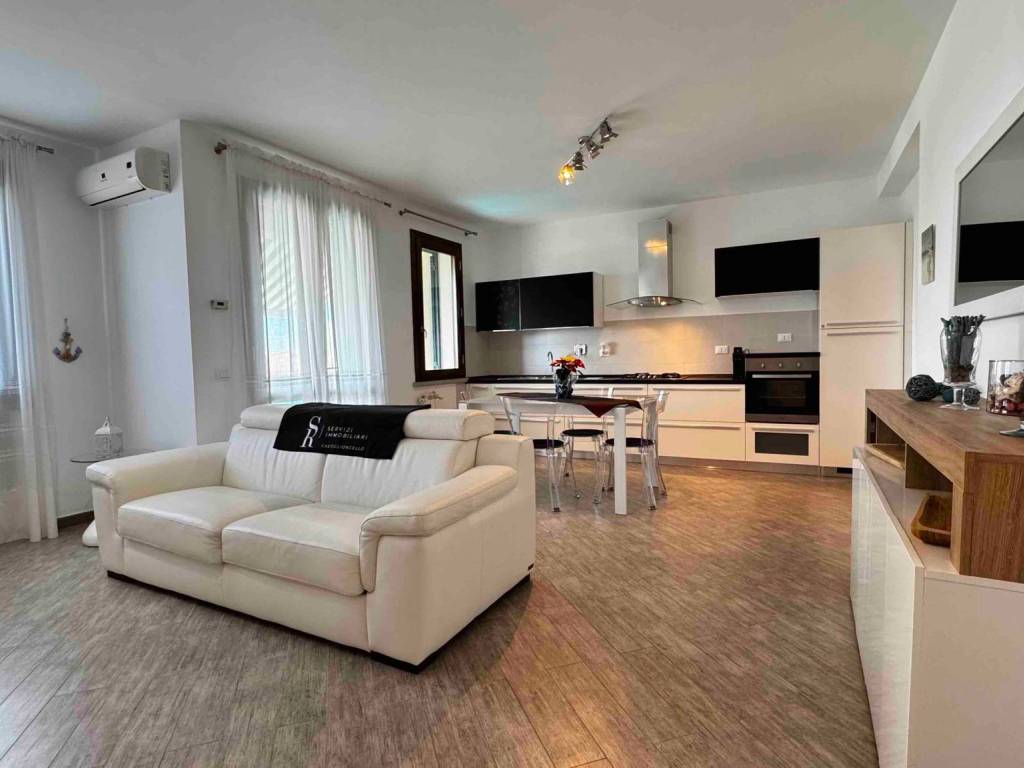Appartamento a Rosignano marittimo in Via Arno, 7 - Foto 5