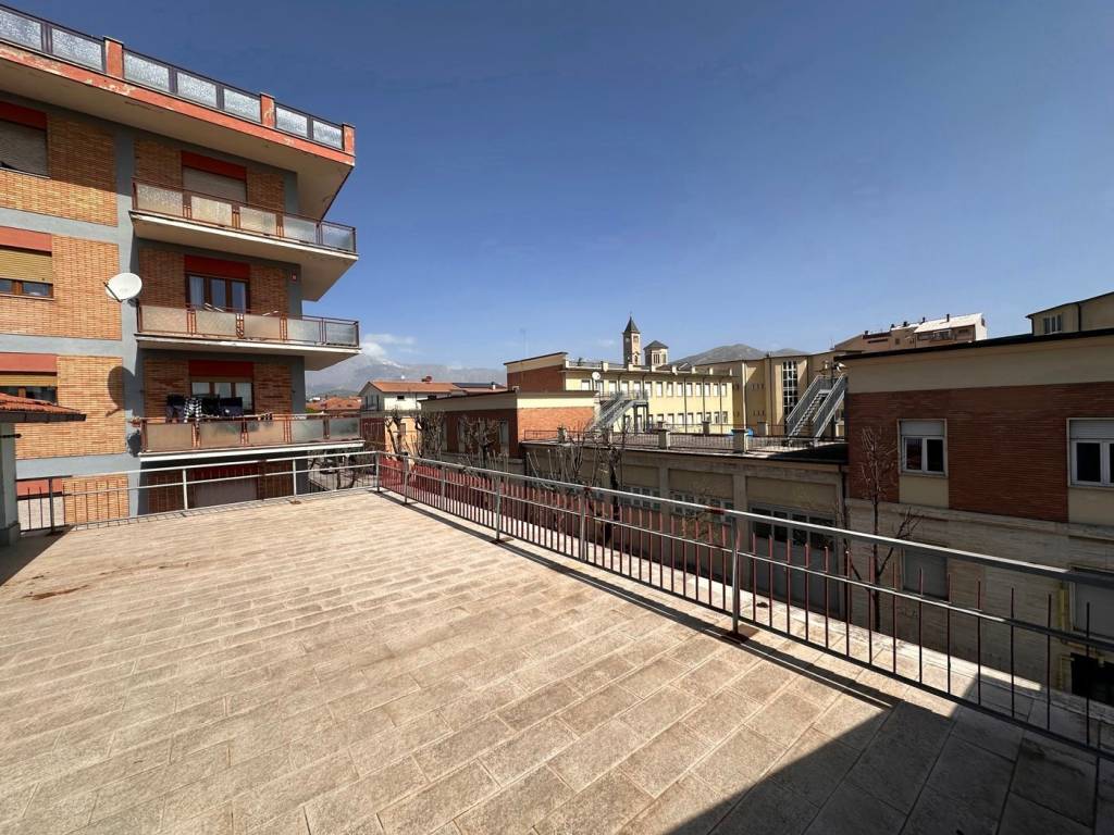 Casa indipendente a Avezzano in Via Mazzini, 10 - Foto 2