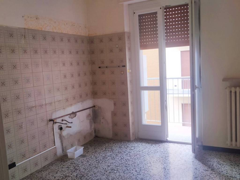 Appartamento a Alba in Corso Cortemilia, 7 - Foto 2