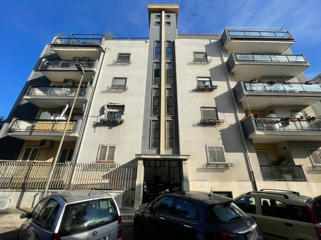 Appartamento a Triggiano in Via Carlo Alberto - Foto 5