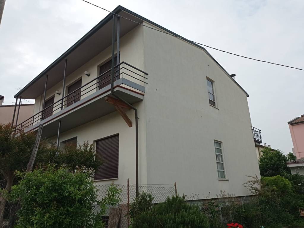 Villa a Massa lombarda in Via Dini e Salvalai - Foto 5