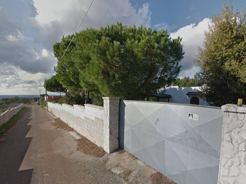 Villa a Salve in Via Luigi Cadorna, 17 - Foto 3