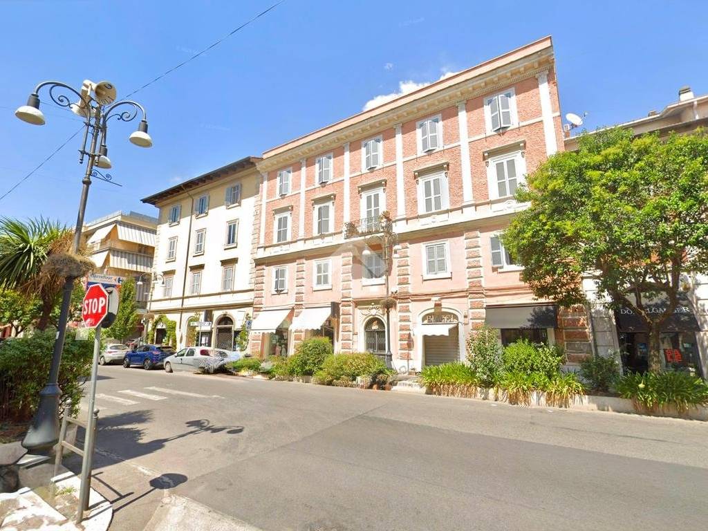 Appartamento a Genzano di roma in Corso Antonio Gramsci, 66 - Foto 2