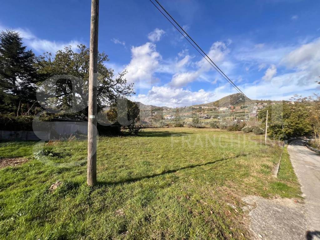 Terreno a Isernia in Via Colle Cioffi , s.n. - Foto 3