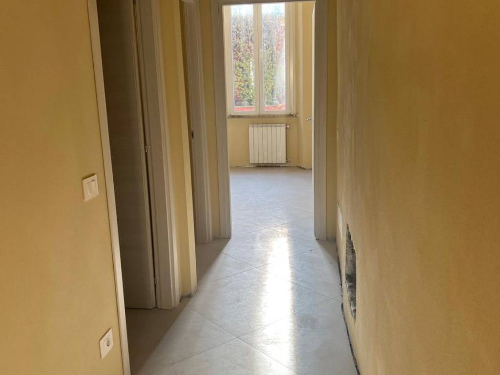 Appartamento a Piacenza in Via Croce Rossa - Foto 3