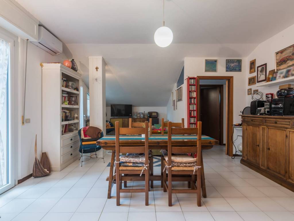 Appartamento a Cattolica in Via Viole - Foto 4