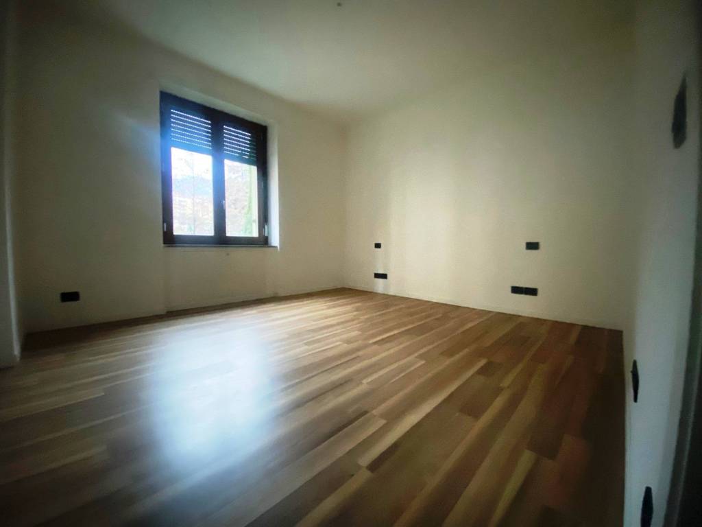 Appartamento a Lecco in Via Monte Grappa - Foto 4