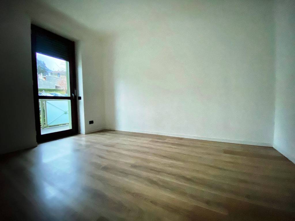 Appartamento a Lecco in Via Monte Grappa - Foto 5