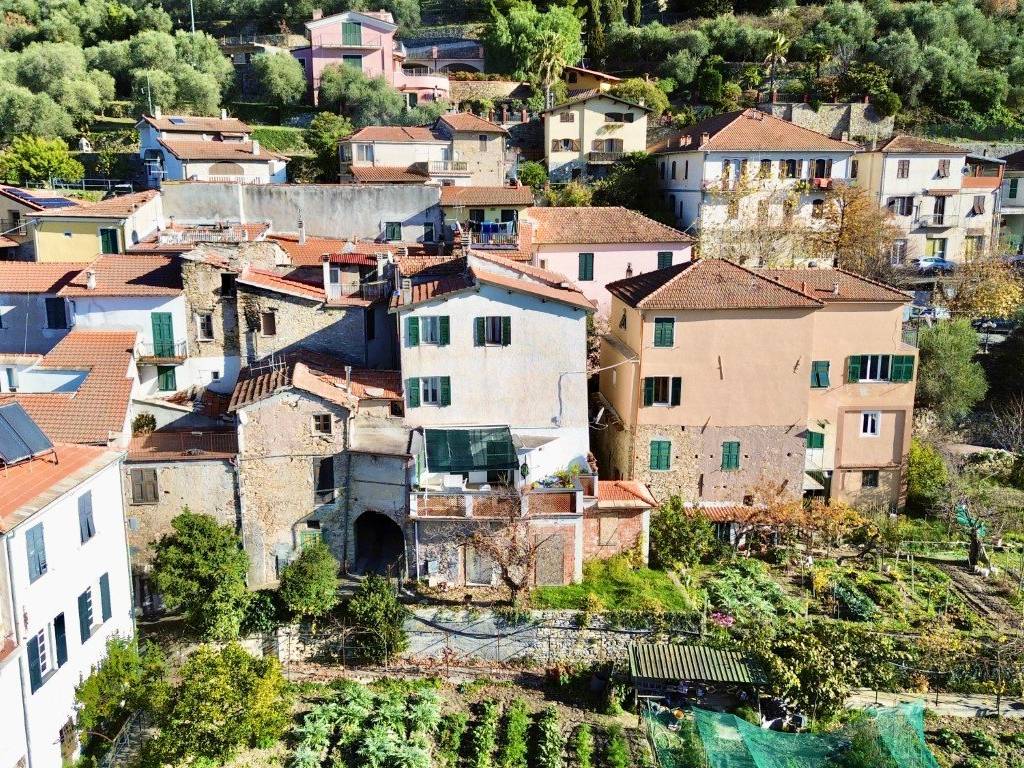 Appartamento a Chiusanico in Via Roma - Foto 2
