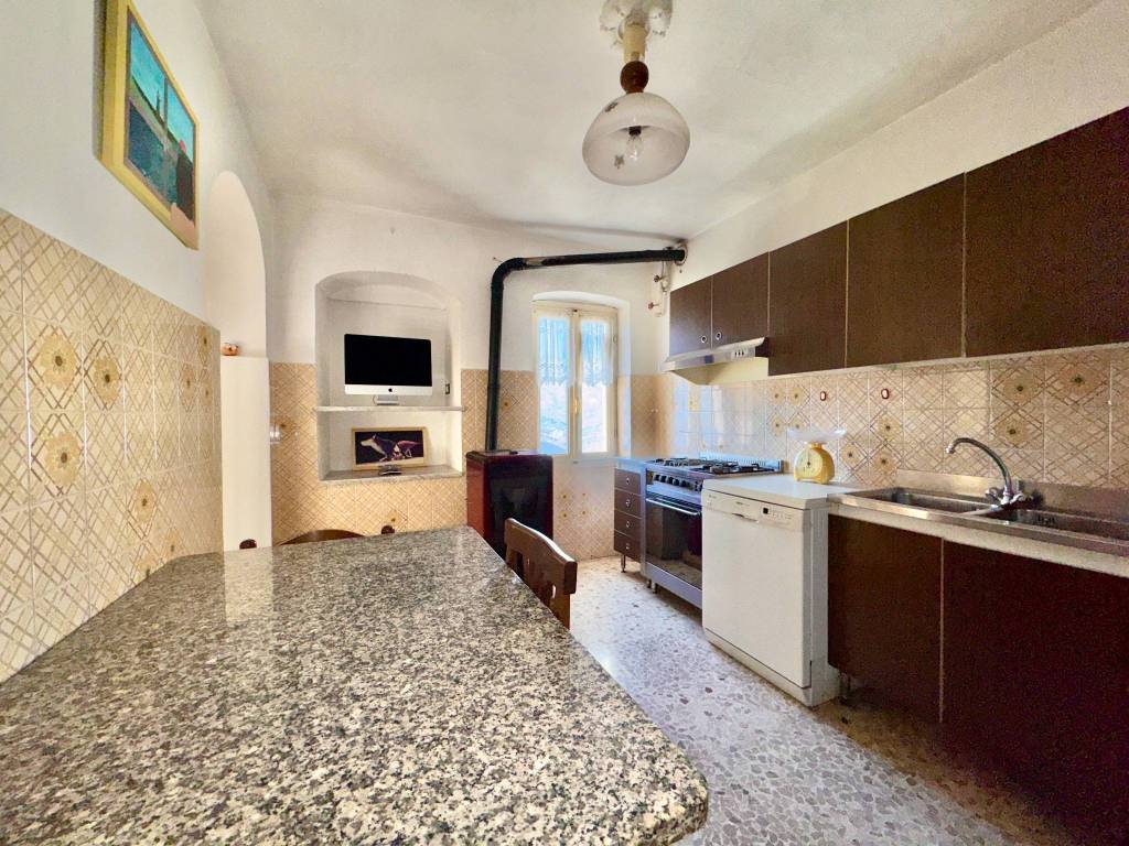 Appartamento a Chiusanico in Via Roma - Foto 5