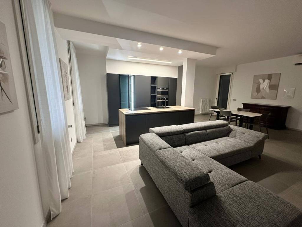 Appartamento a Ferrara in Via Cosme' Tura - Foto 2