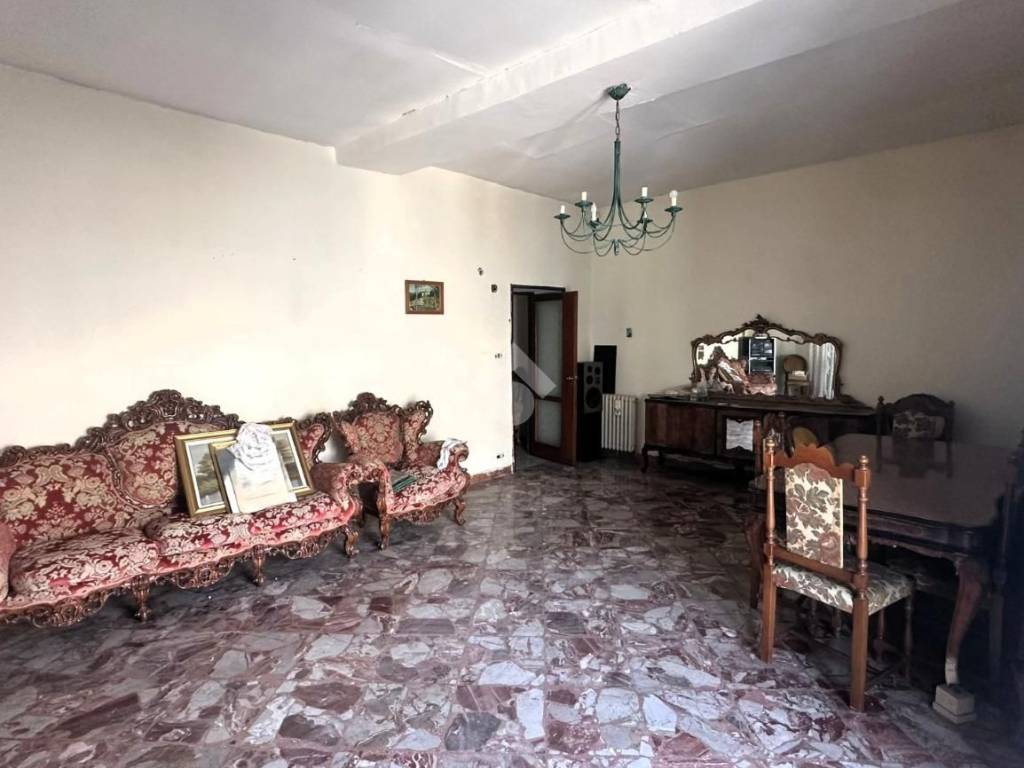 Appartamento a Torre annunziata in C.so Vittorio Emanuele III, 173 - Foto 4