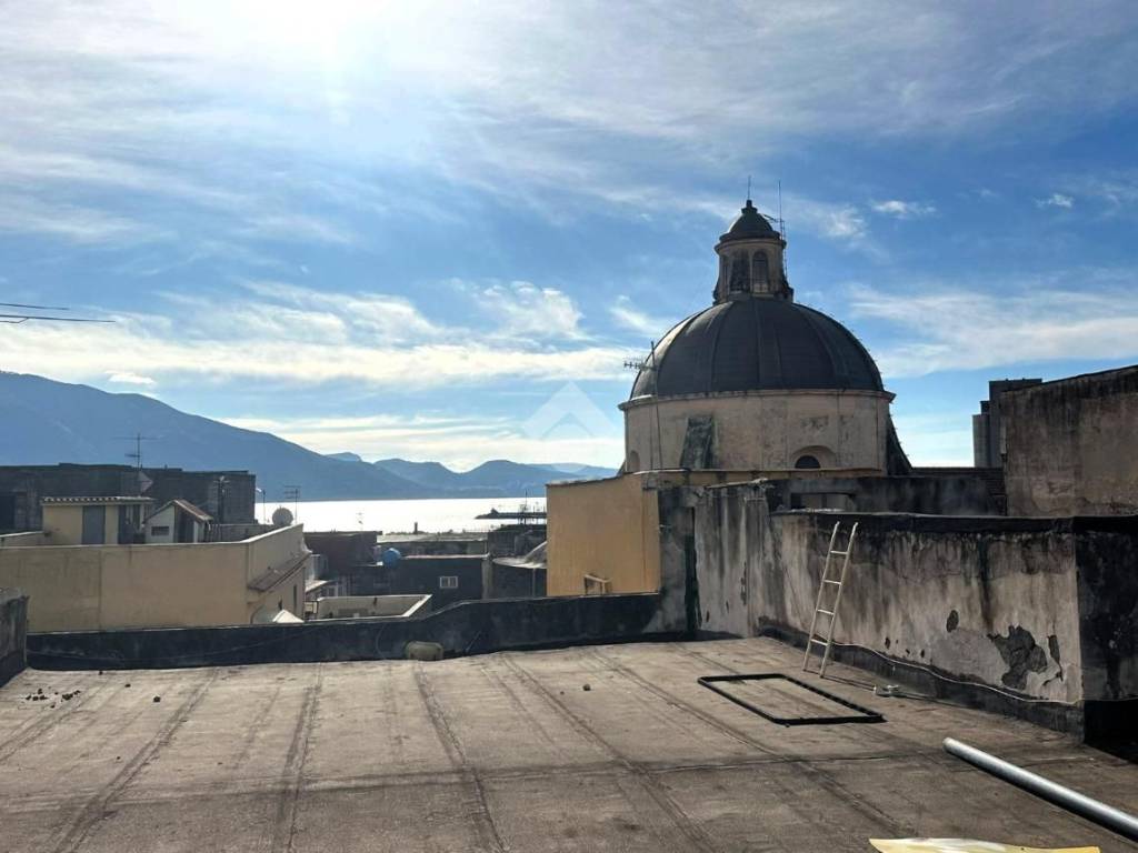 Appartamento a Torre annunziata in C.so Vittorio Emanuele III, 173 - Foto 5