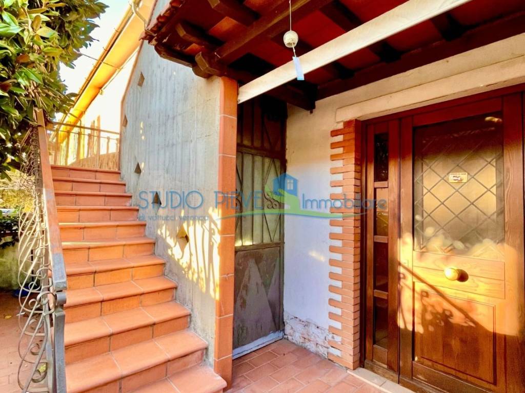 Casa indipendente a Pieve a nievole in Via Niccolò Machiavelli - Foto 2