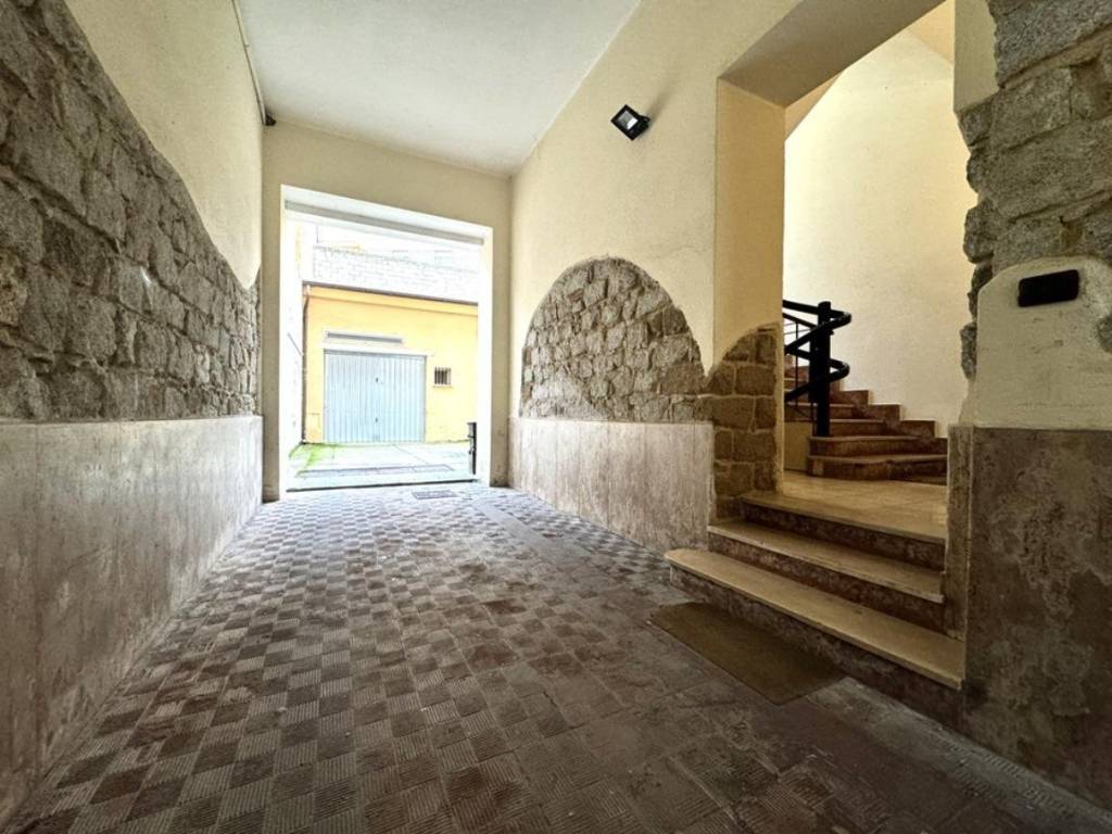 Appartamento a Nuoro in Via Veneto, 22 - Foto 5