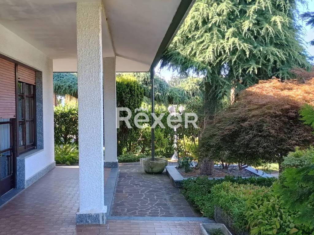 Villa a Tradate in Via Bernardino Luini, 8 - Foto 2