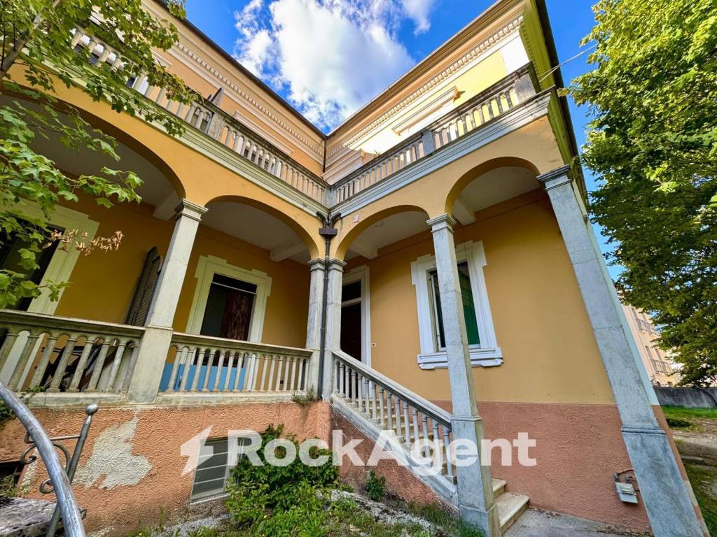 Appartamento a L'aquila in Via Amiternina, 16 - Foto 2