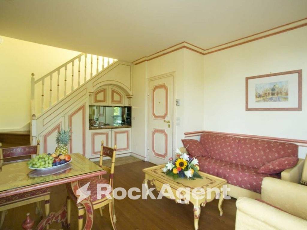 Villa a Venezia in Via Marcantonio Bragadin, 38 - Foto 2