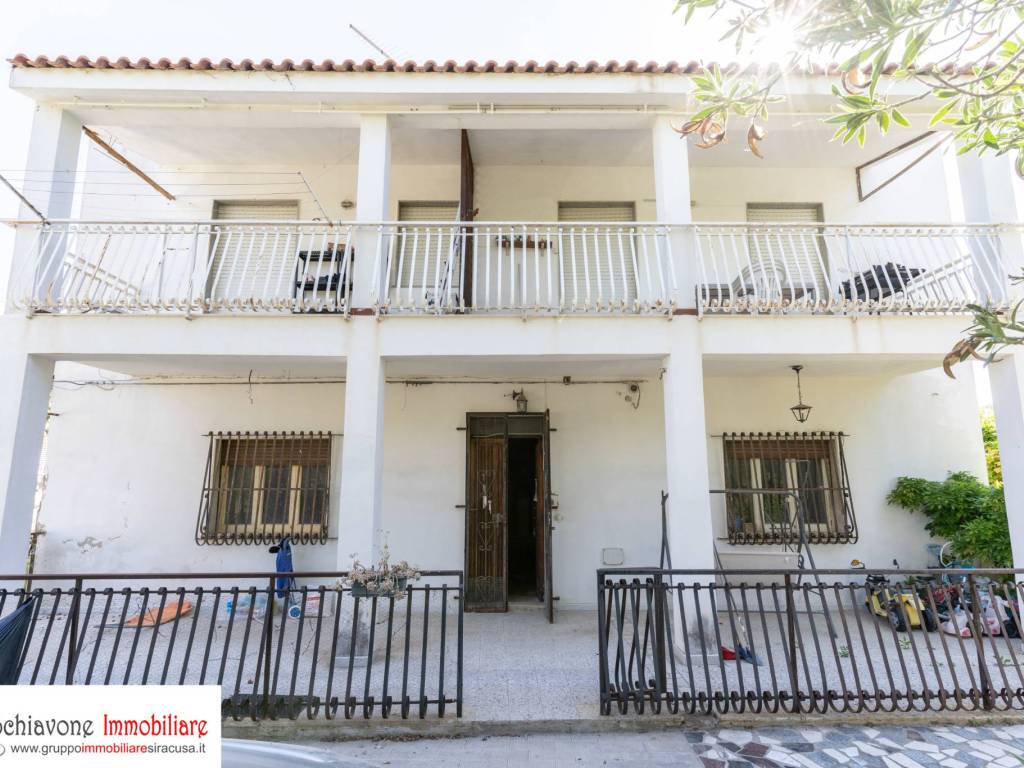 Villa a Siracusa in via Solarino - Foto 2