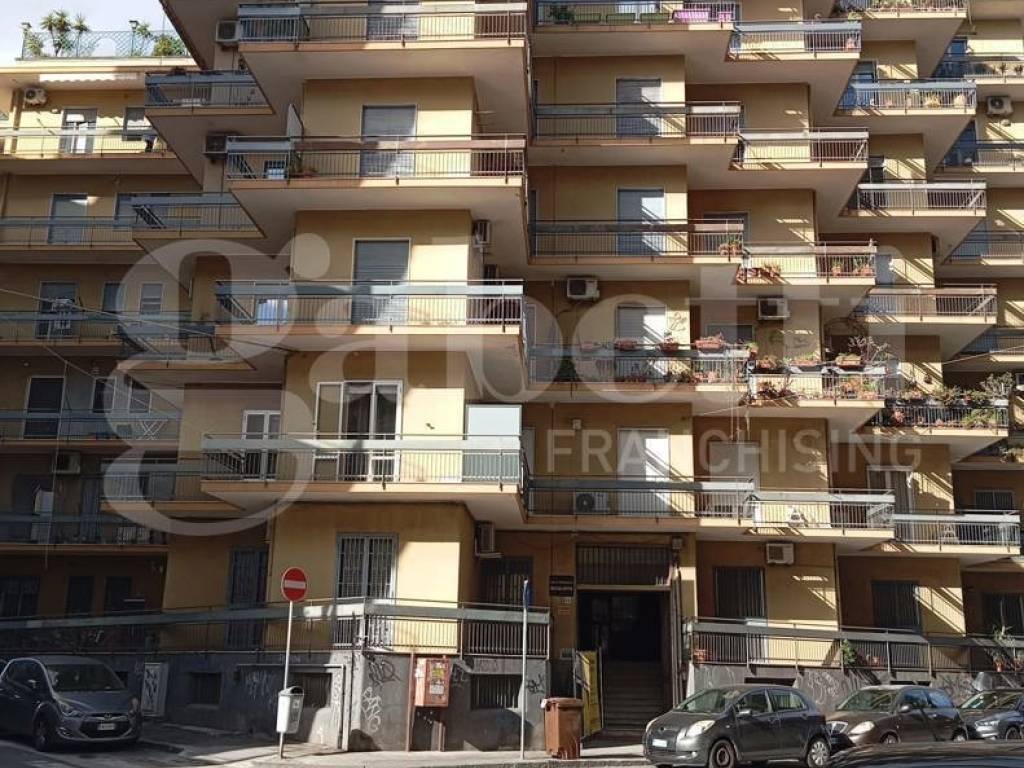 Appartamento a Catania in Via Lavaggi, 43 - Foto 2