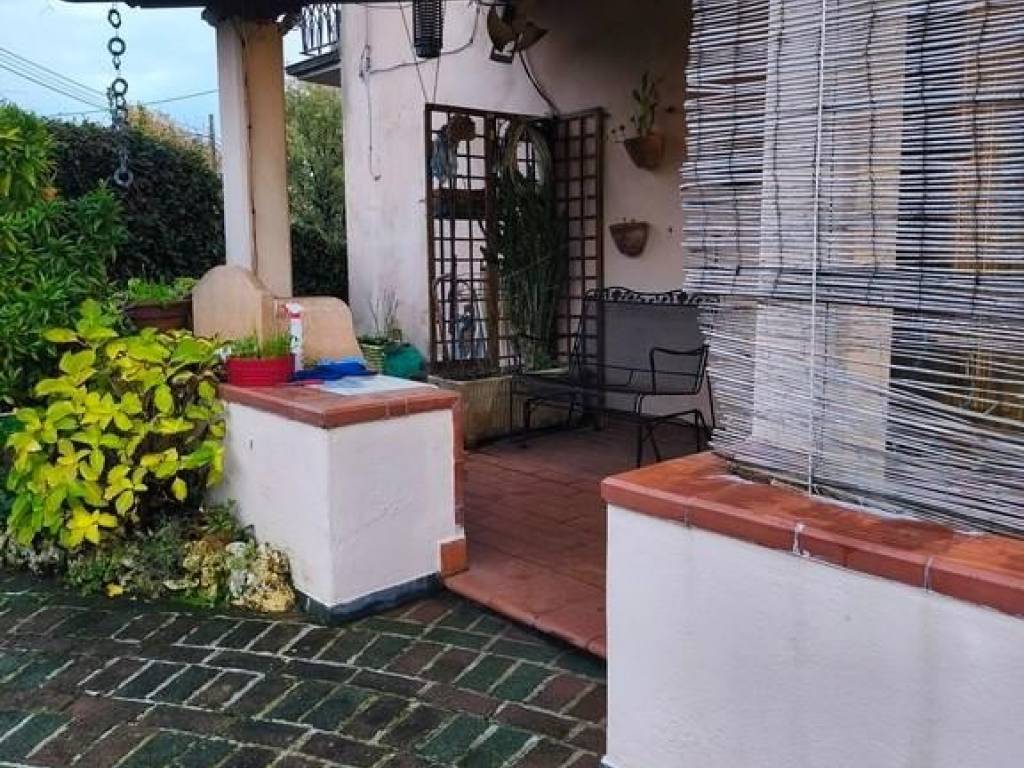 Villa a Castelnuovo magra in Via della Pace - Foto 3
