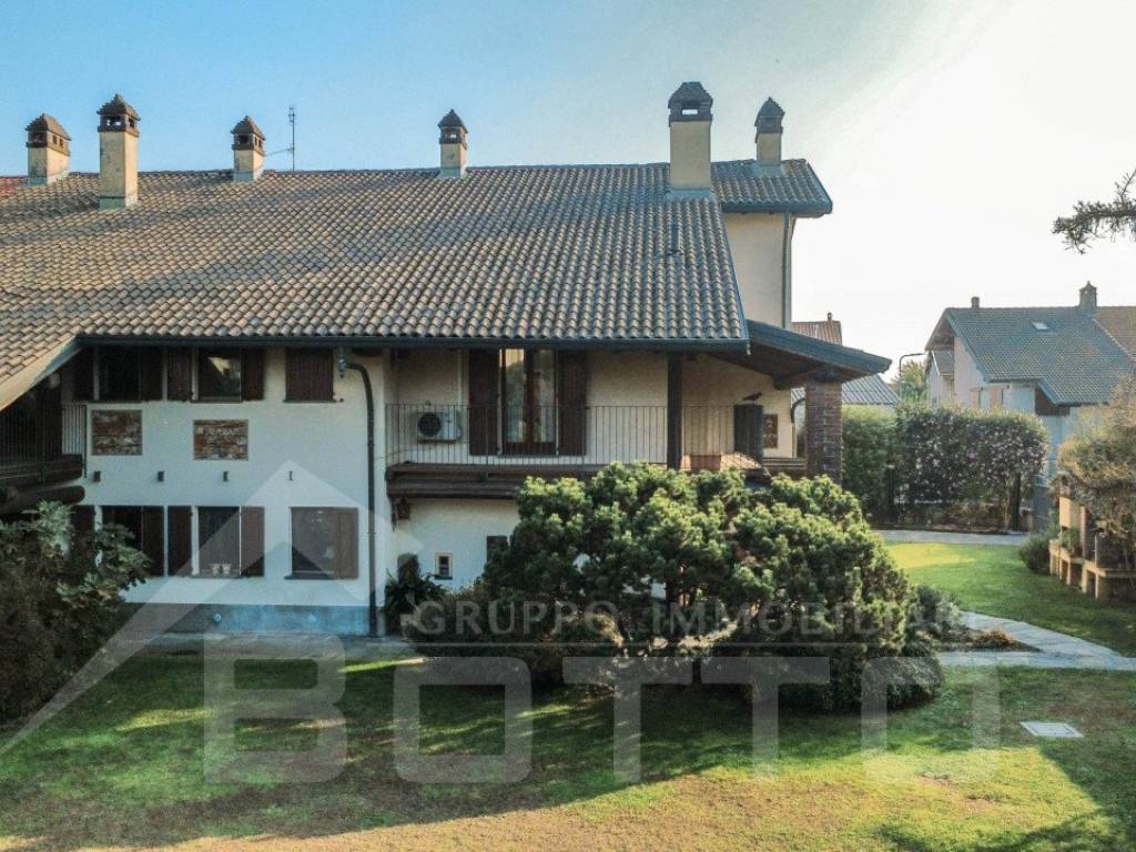 Casa indipendente a Oleggio in Via Strera n 173 - Foto 4