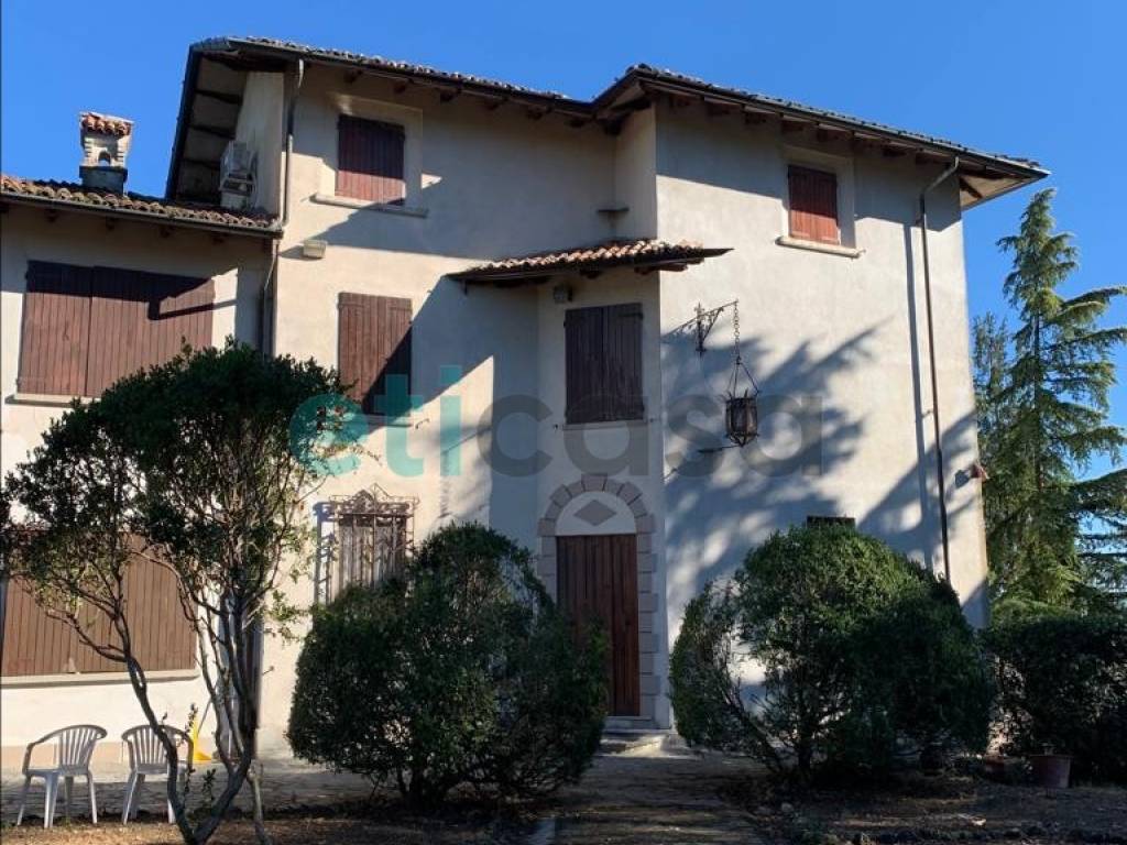 Villa a Ziano piacentino in Viale dei Mille 58, Ziano Piacentino, 58 - Foto 3