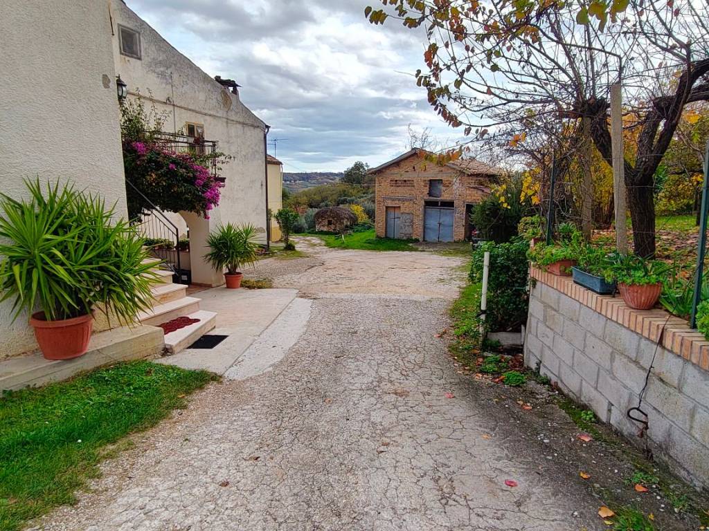 Casa indipendente a San martino sulla marrucina in Via Carubba - Foto 5
