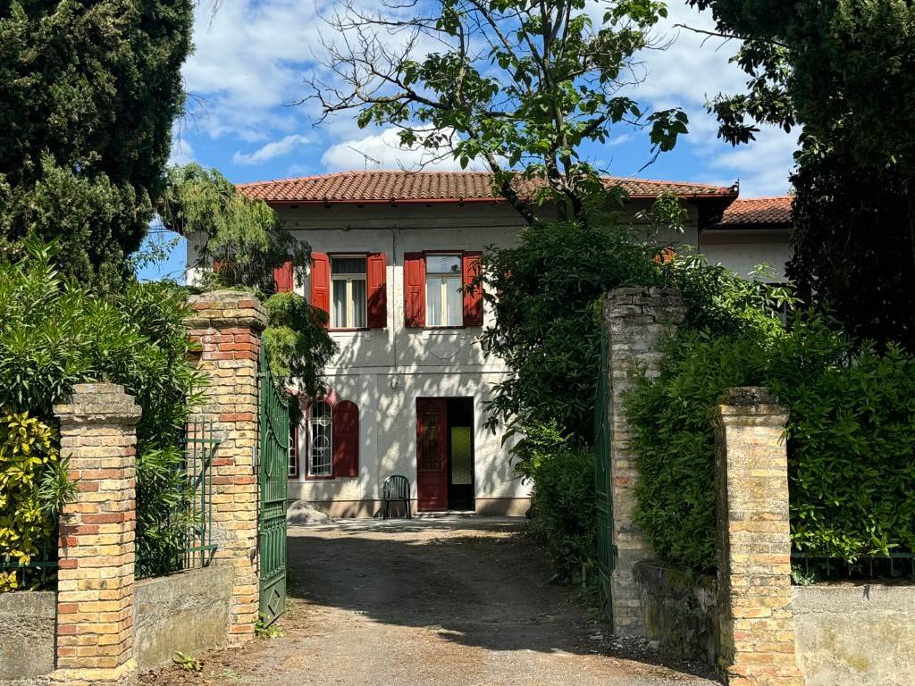 Villa a Turriaco in Via Aquileia, 53 - Foto 3