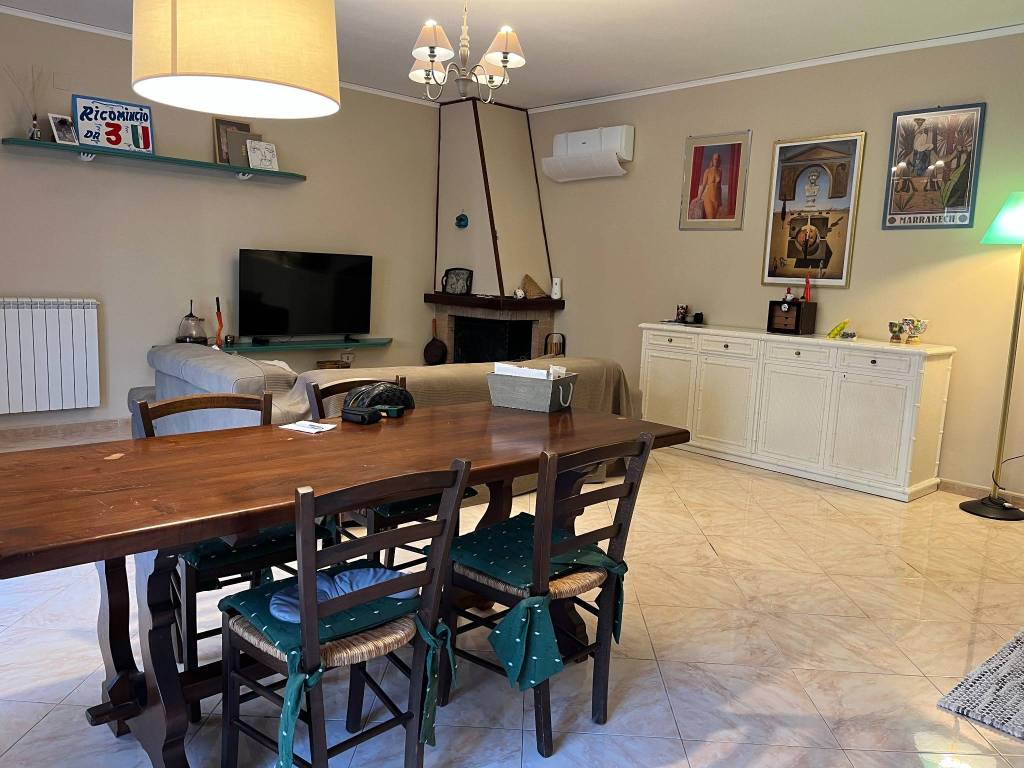 Appartamento a Caserta in Via Domenico Fontana - Foto 3