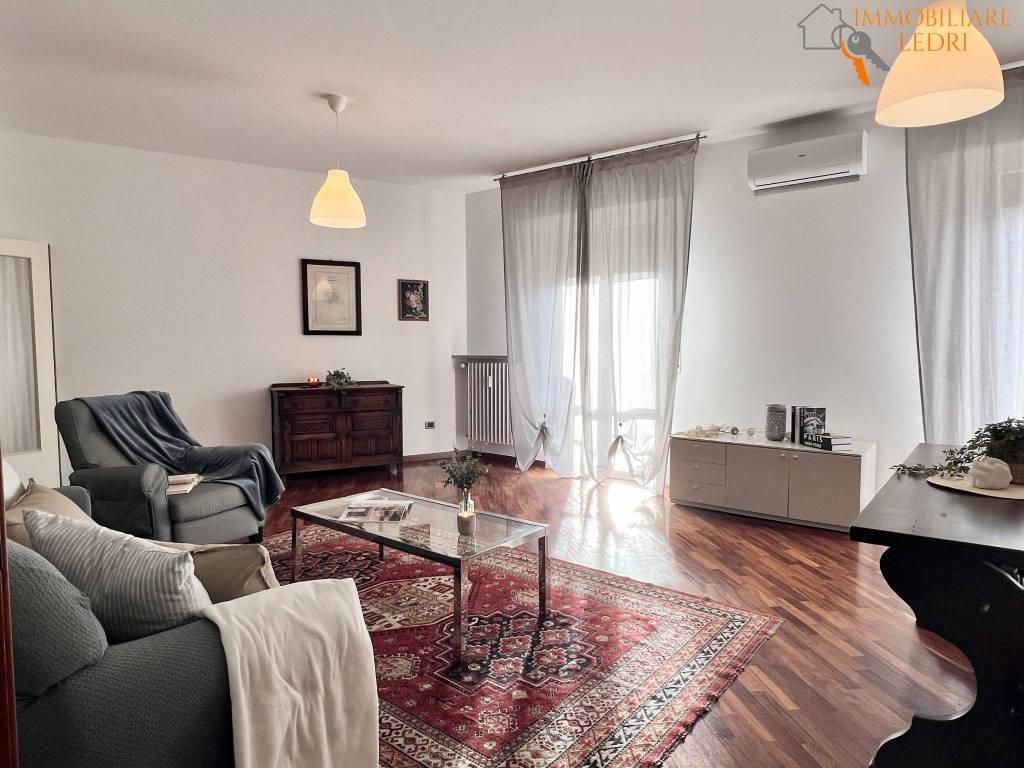 Appartamento a Verona in Via Francesco Berni - Foto 2