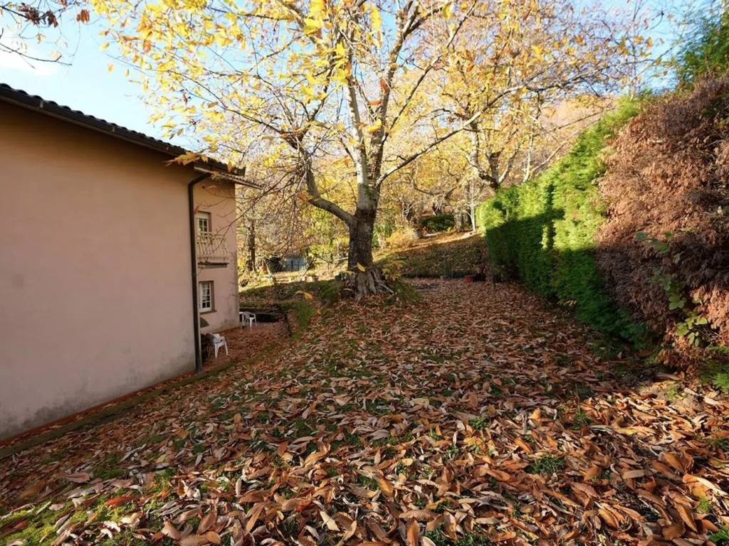 Villa a Santa fiora in Via Della Crocina, 3 - Foto 4