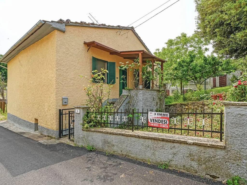 Villa a Arcidosso in Via Roveta, 2 - Foto 2