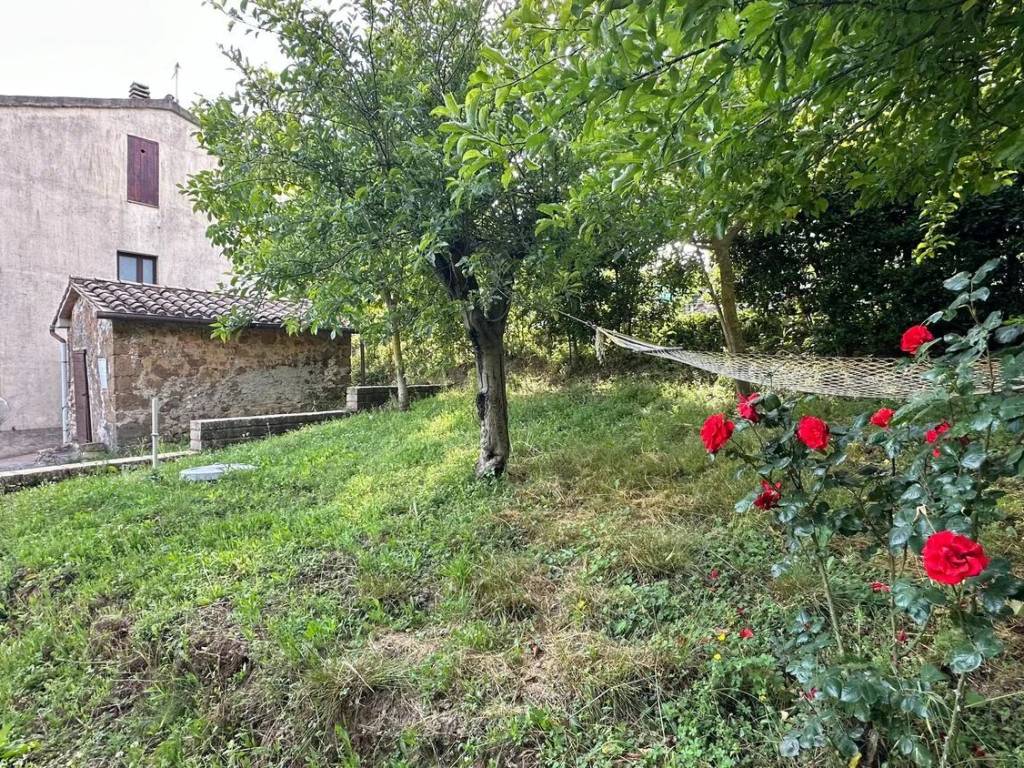 Villa a Santa fiora in Via Case Vescovi, 13 - Foto 4