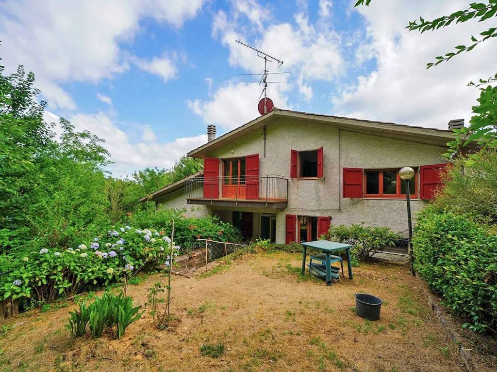 Villa a Santa fiora in Via Pianoia, 8 - Foto 2