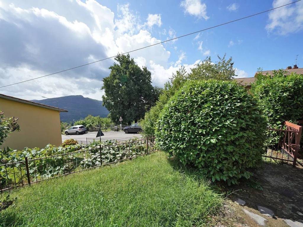 Villa a Santa fiora in Via Aldo Moro, 24 - Foto 4