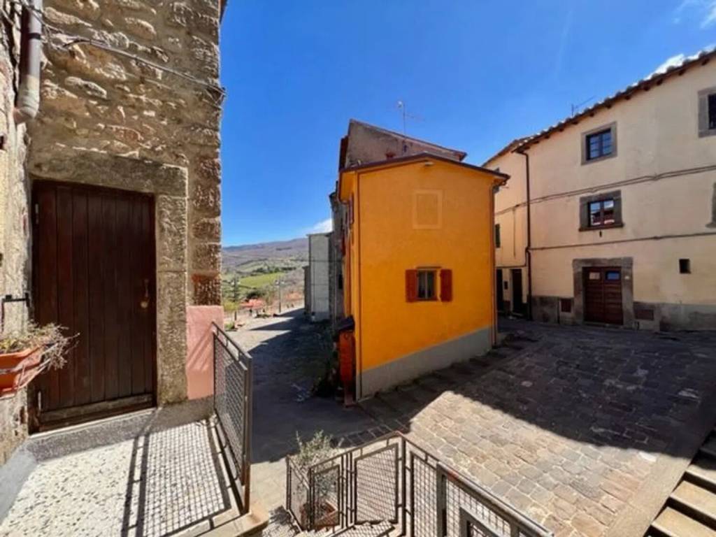 Appartamento a Castel del piano in Piazza Bellavista No Number - Foto 2