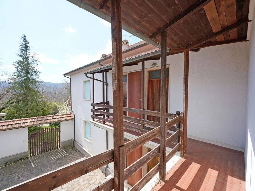 Appartamento a Santa fiora in Via Fratelli Cervi, 18 - Foto 4