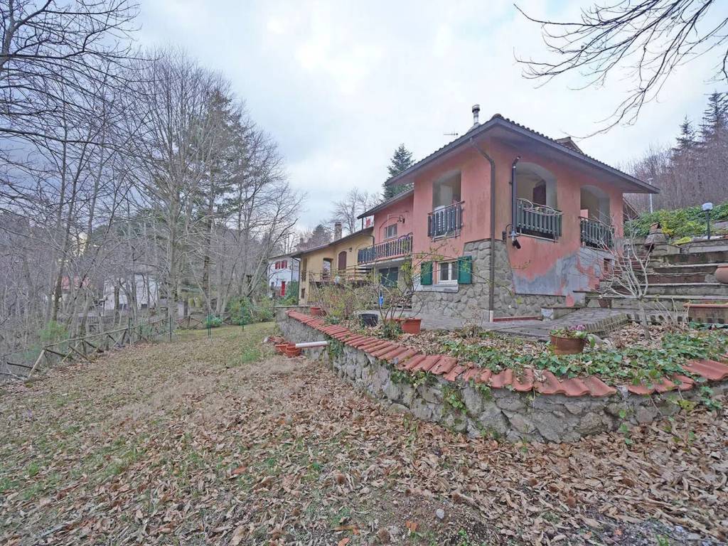 Villa a Santa fiora in Via Metadelle No Number - Foto 4