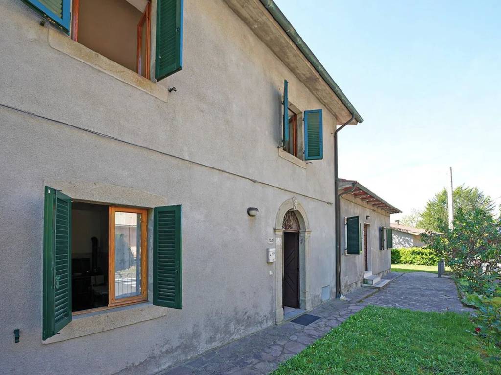 Villa a Santa fiora in Via Ferdinando Di Giulio, 150 - Foto 3