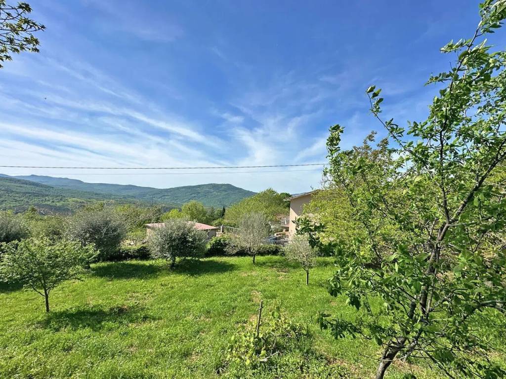 Villa a Santa fiora in Via Ferdinando Di Giulio, 150 - Foto 4