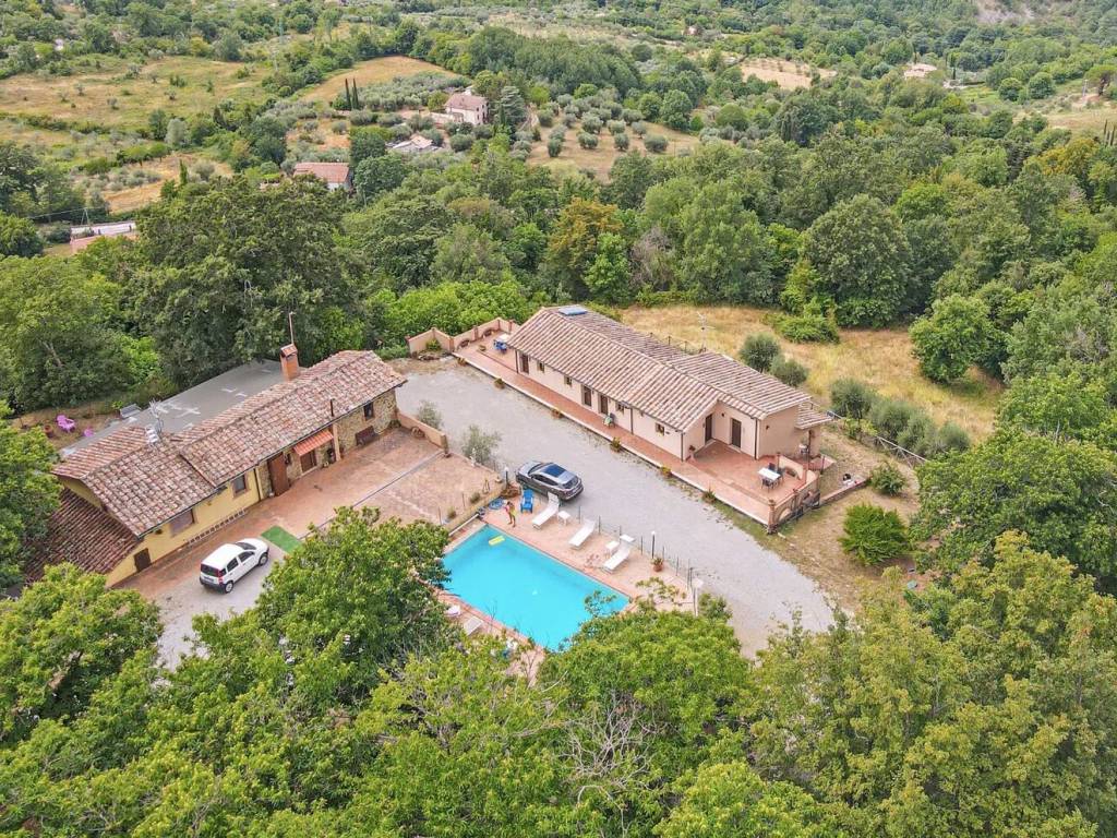 Rustico / casale a Santa fiora in Via Fosso Serpentaio, 8 - Foto 3