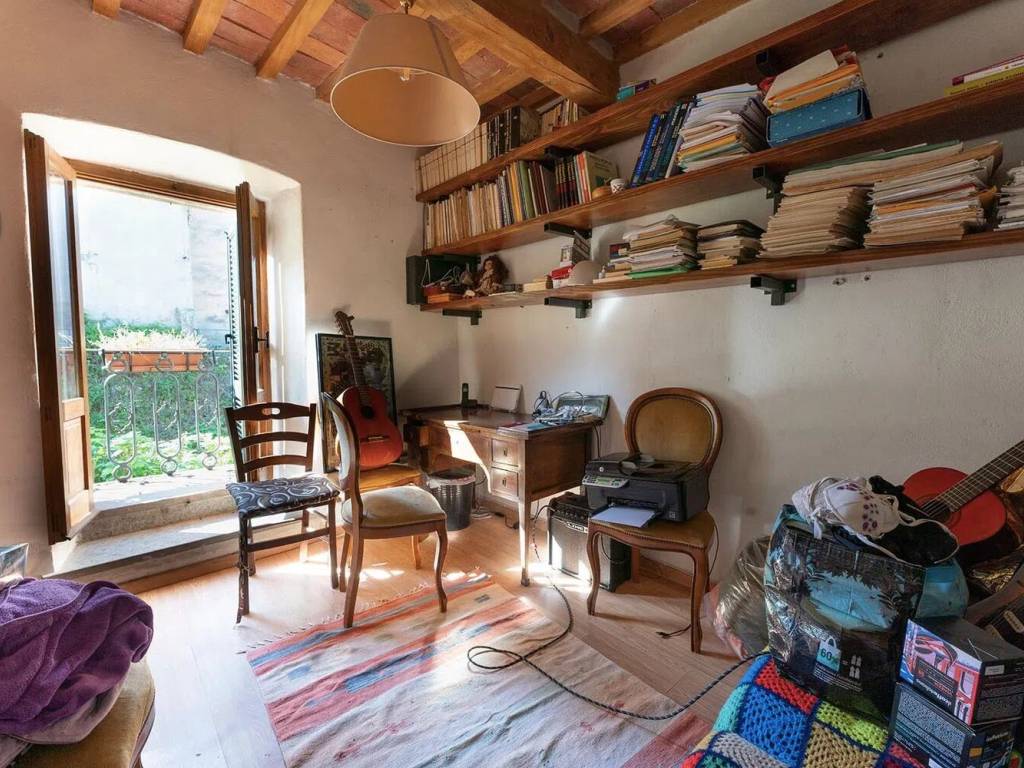 Villa a Santa fiora in Urb. Santa Fiora Santa Fiora - Foto 4