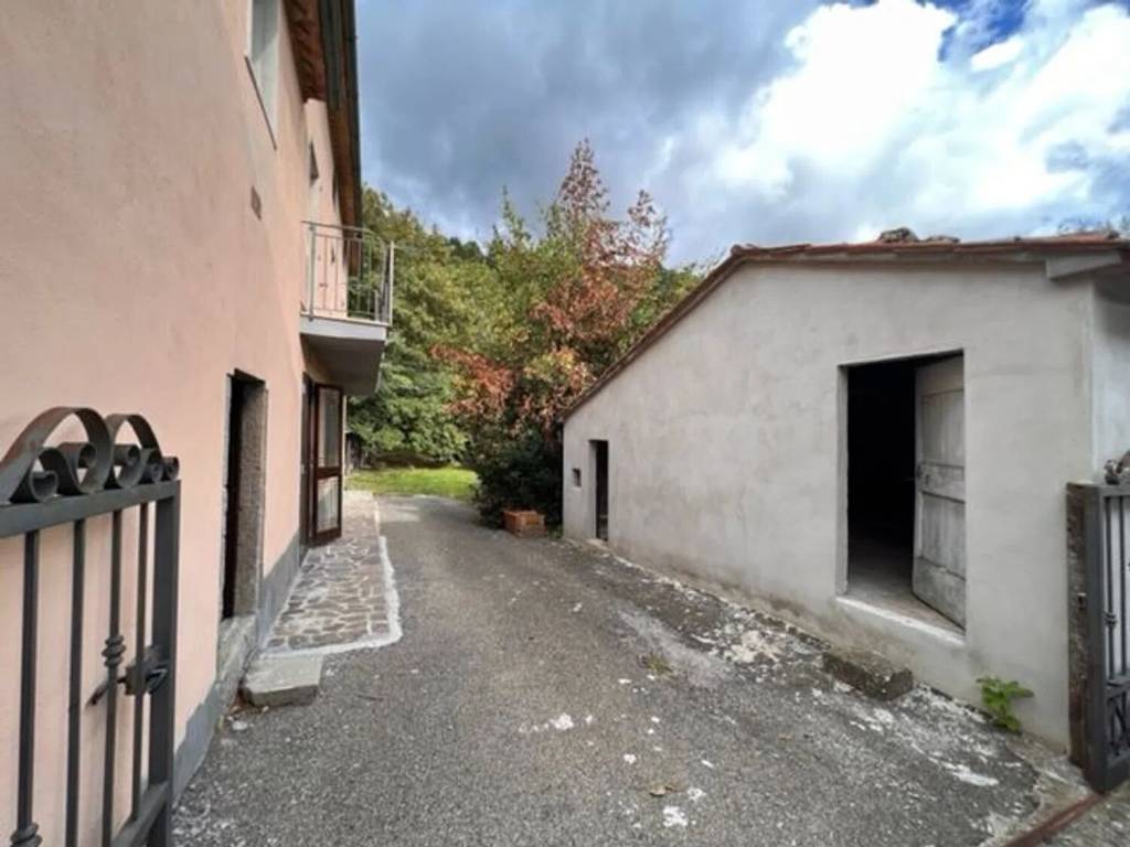 Villa a Santa fiora in Via Del Passerino, 1 - Foto 2